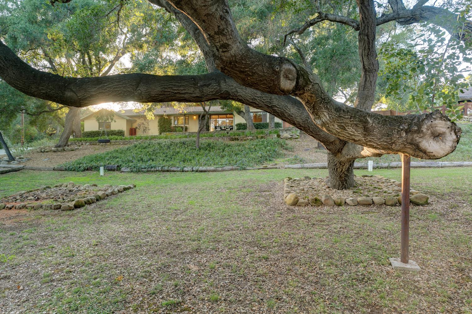 2385 Burnham Road Ojai, CA 93023 - Photo 38 of 39 Gallery Image 38
