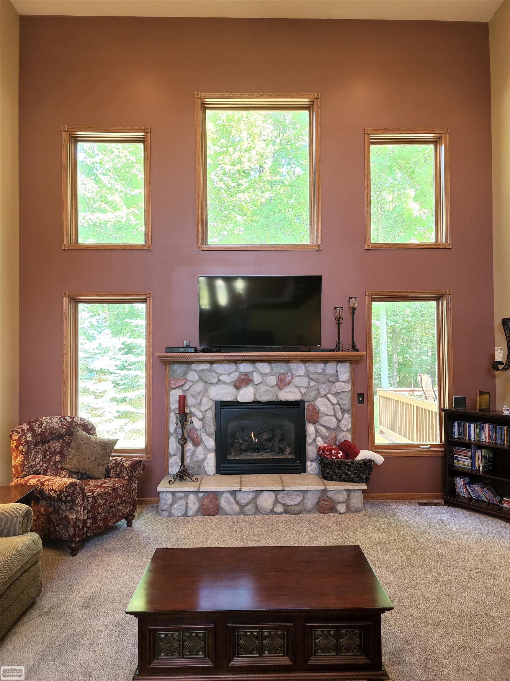 13920 Gilbert Road Allenton, MI 48002 - Photo 12 of 40 50089040-11.JPG