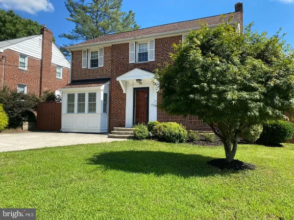 $4,250 | 14 Granville Drive, Silver Spring, MD 20901