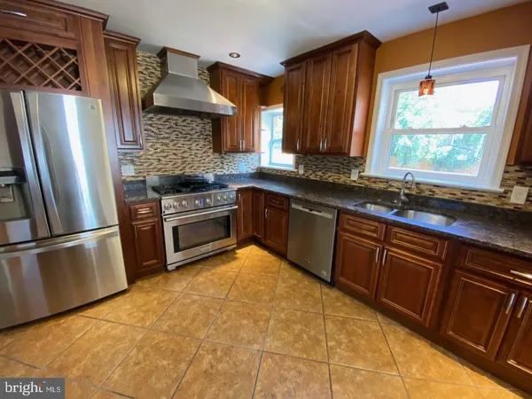 $4,250 | 14 Granville Drive, Silver Spring, MD 20901