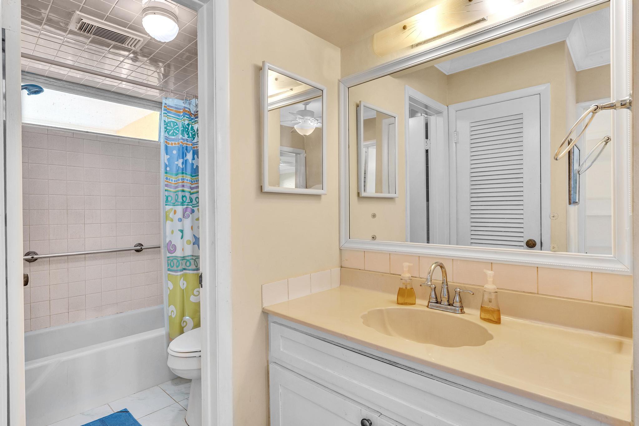 40 Southeast 13th Street, Unit A2 Boca Raton, FL 33432 - Photo 21 of 43 FPP00096