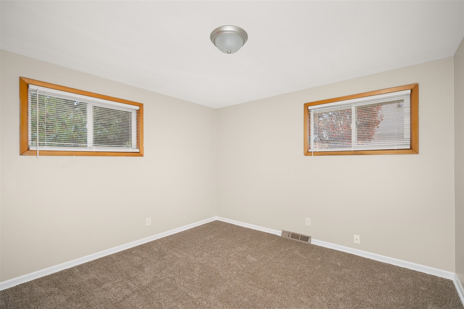 4415 North Bessie Road Spokane, WA 99212 - Photo 11 of 21 Gallery Image 11