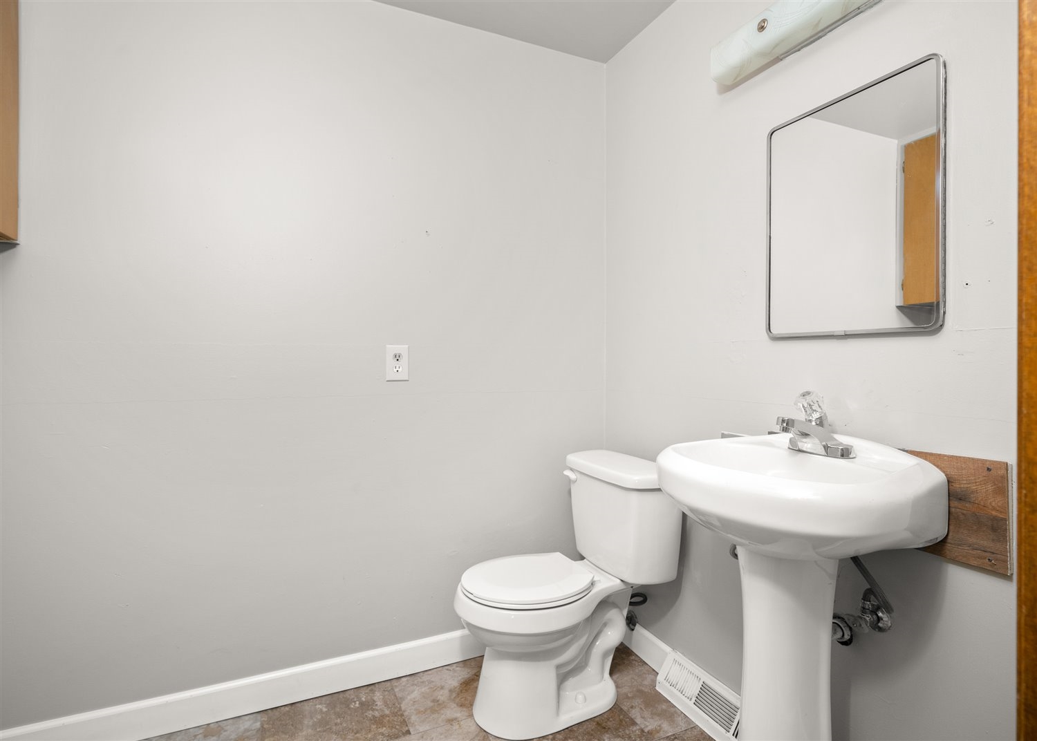 4415 North Bessie Road Spokane, WA 99212 - Photo 13 of 21 Gallery Image 13