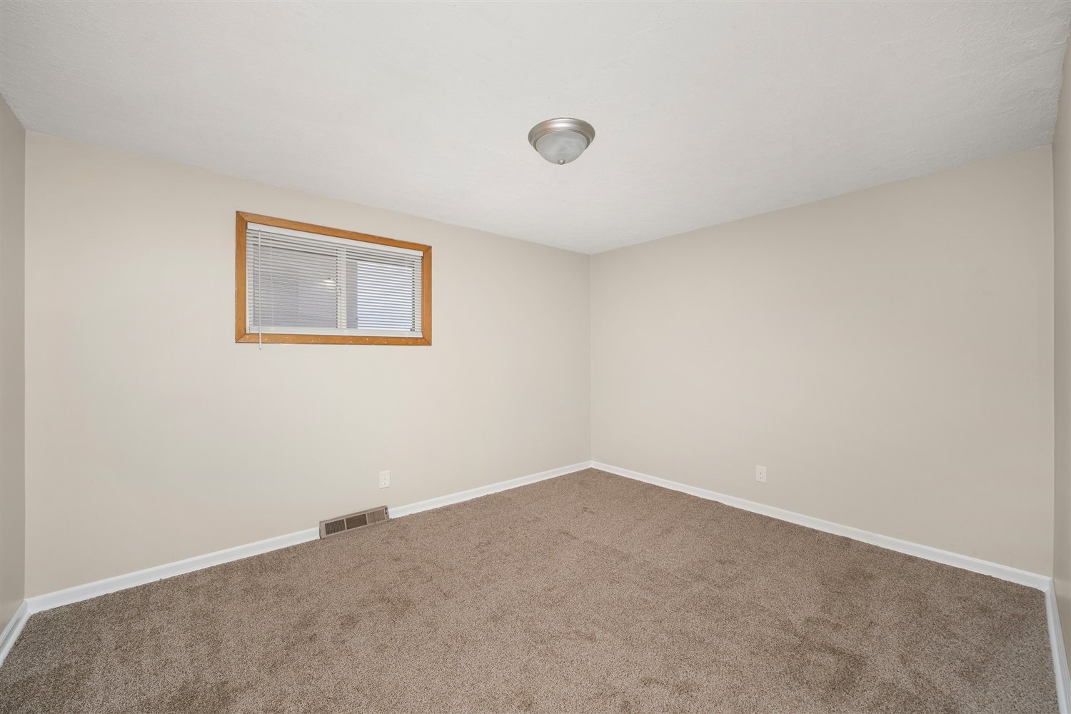 4415 North Bessie Road Spokane, WA 99212 - Photo 9 of 21 Gallery Image 9