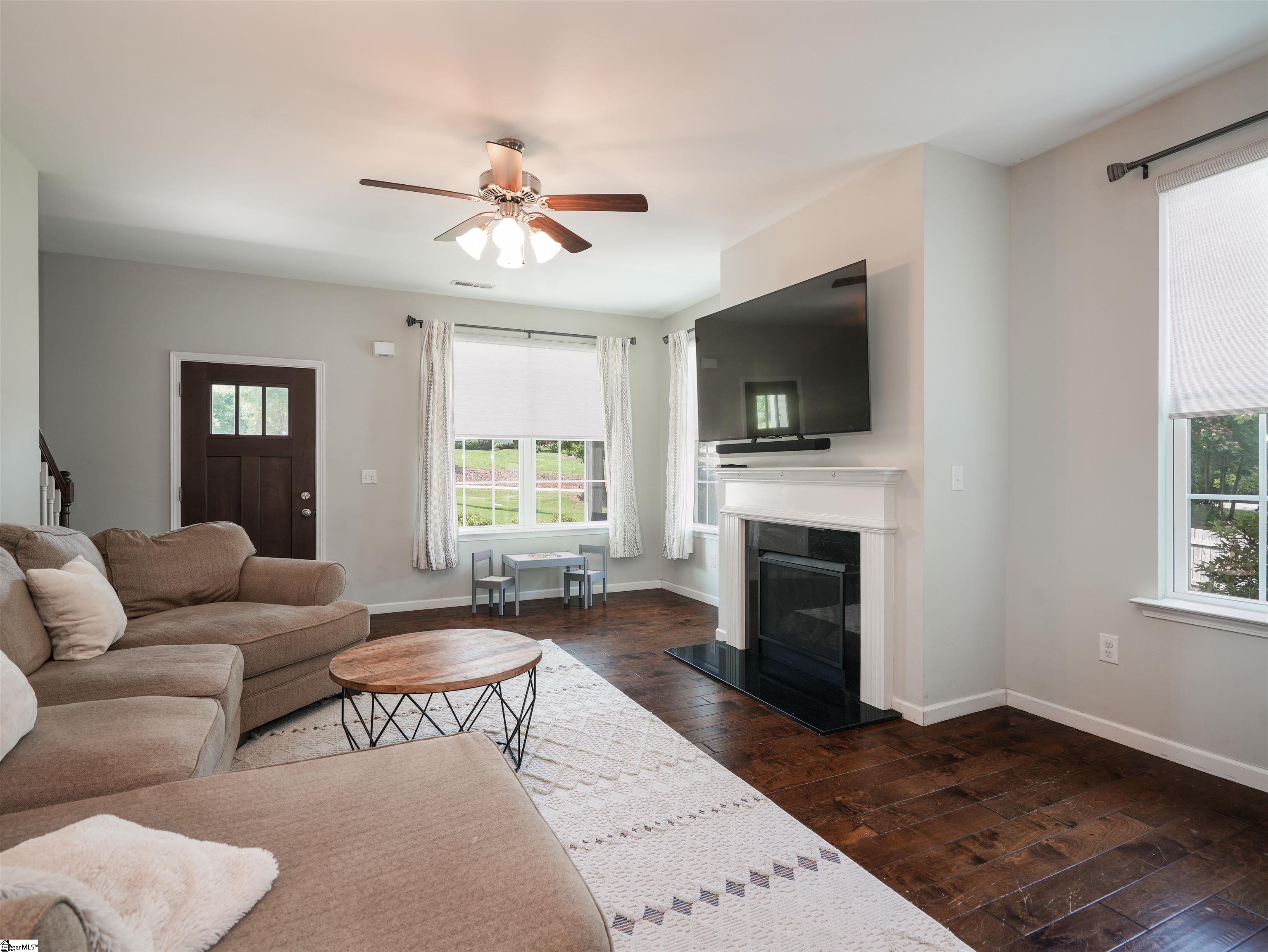 1 Dawson Road Greenville, SC 29609 - Photo 4 of 20 Gallery Image 4