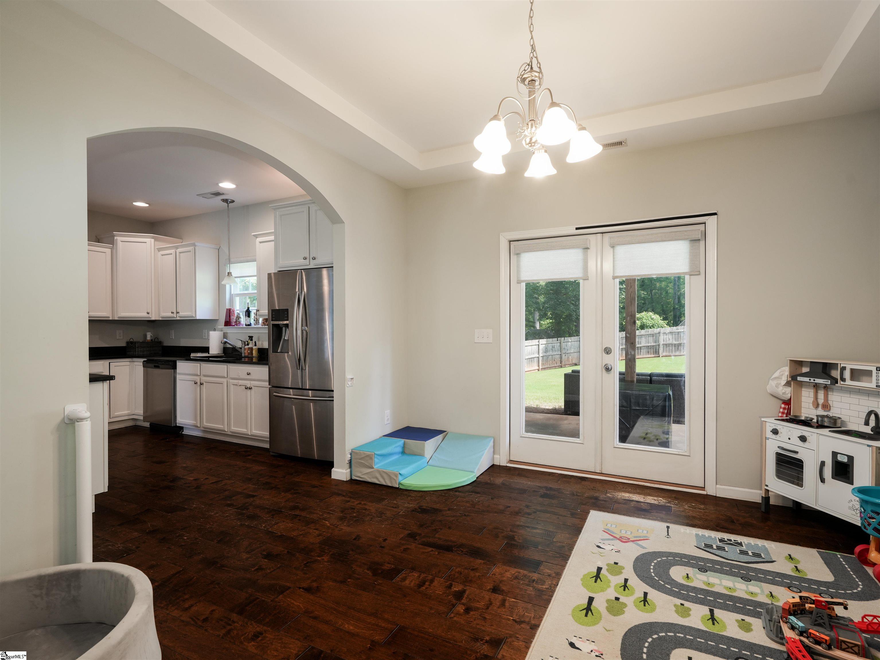 1 Dawson Road Greenville, SC 29609 - Photo 7 of 20 Gallery Image 7