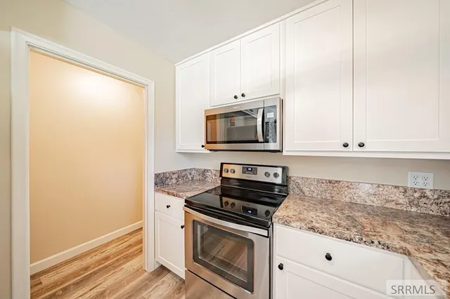 $1,850 | 1827 Whitney Street, Idaho Falls, ID 83402