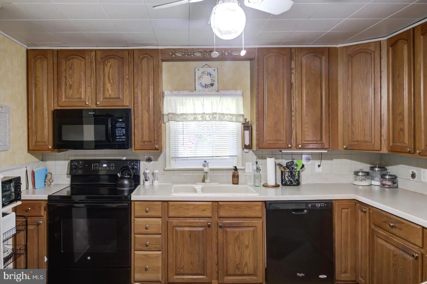 357 Kent Road Springfield, PA 19064 - Photo 12 of 37