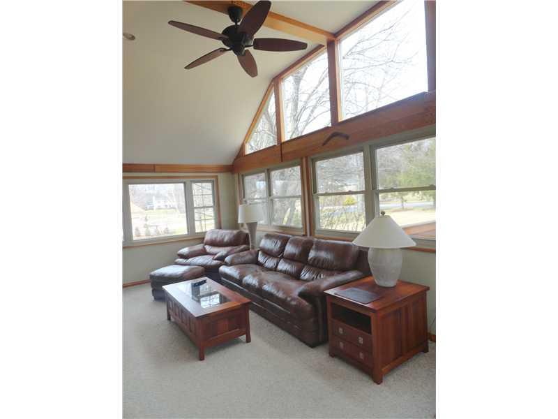 75 West Chapel Ridge Road Fox Chapel, PA 15238 - Photo 5 of 25 Den/Family/Great Room.