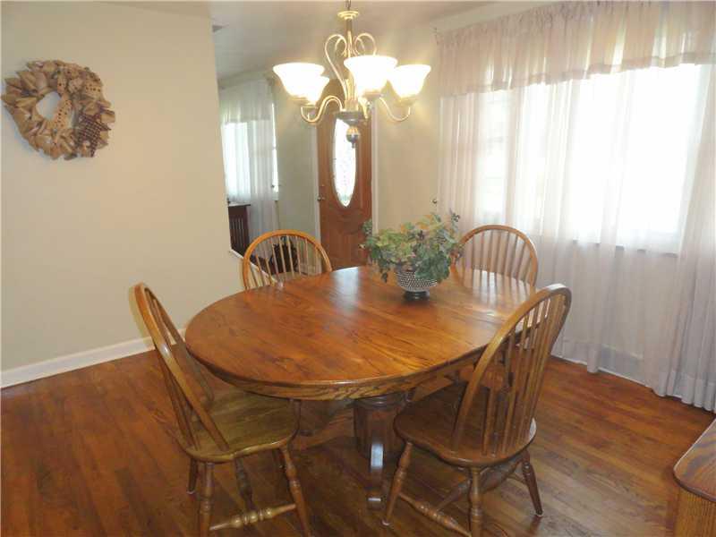 75 West Chapel Ridge Road Fox Chapel, PA 15238 - Photo 10 of 25 Dining Room.