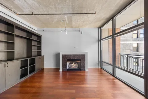 $410,000 | 520 South State Street, Unit 711, Chicago, IL 60605