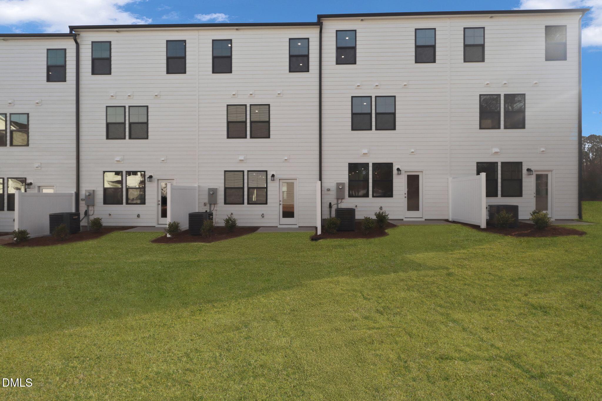 2305 Oakwood Mdws Court Raleigh, NC 27604 - Photo 34 of 34 SUN_ElmGrove_Pic_Jackson_QMI_23_Back_1of