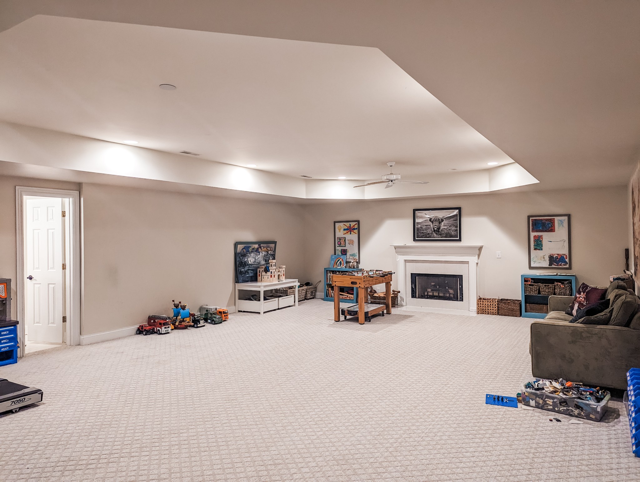 232 Bramerton Court Franklin, TN 37069 - Photo 42 of 58 a view of a livingroom with furniture and a flat screen tv