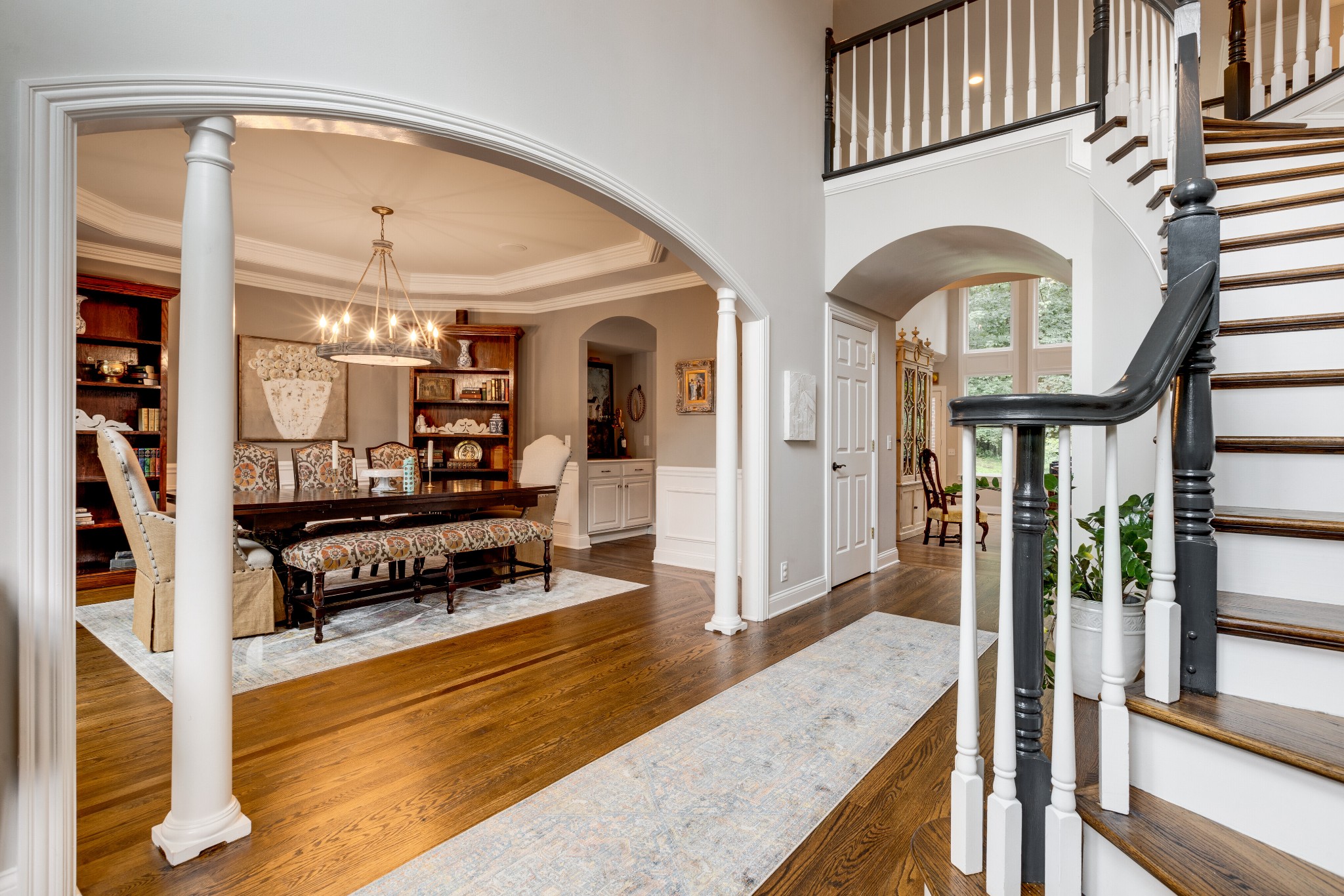232 Bramerton Court Franklin, TN 37069 - Photo 7 of 58 a view of living room kitchen and dining room