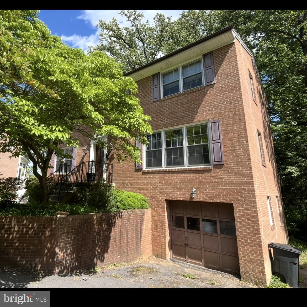 5310 Danbury Road Bethesda, MD 20814 - Photo 3 of 11