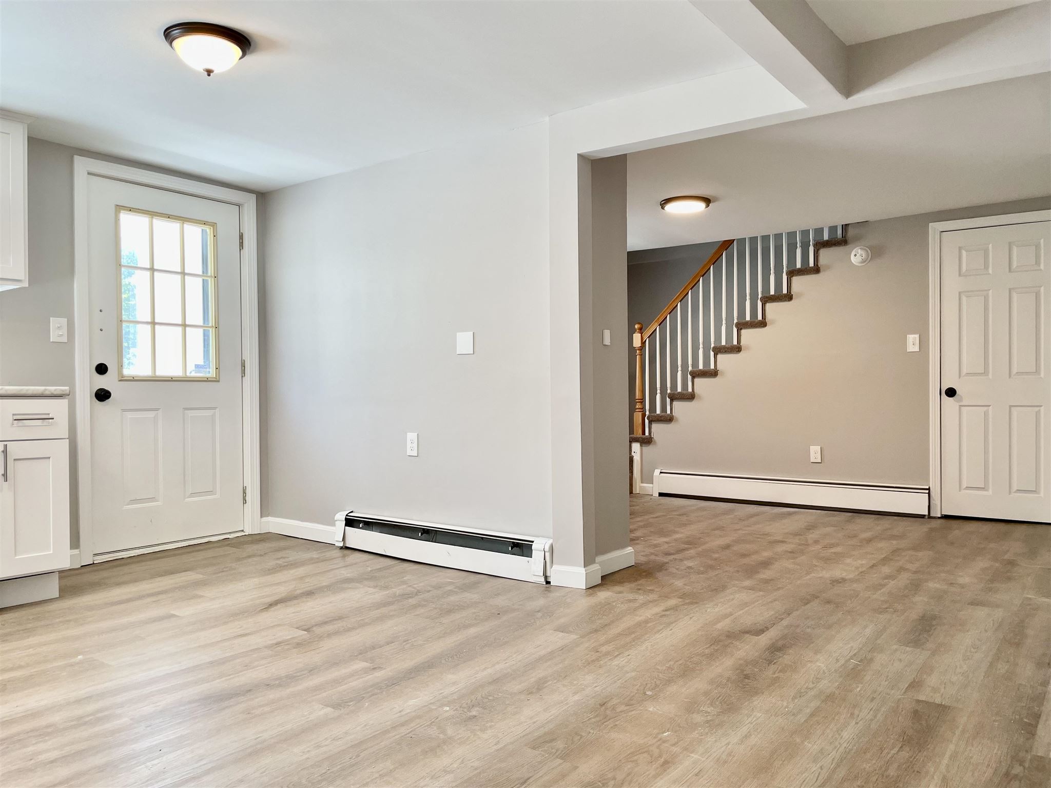 160 Twist Hill Road Dunbarton, NH 03046 - Photo 8 of 25