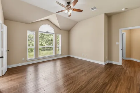 $625,000 | 325 Planter Pointe Drive, Normangee, TX 77871