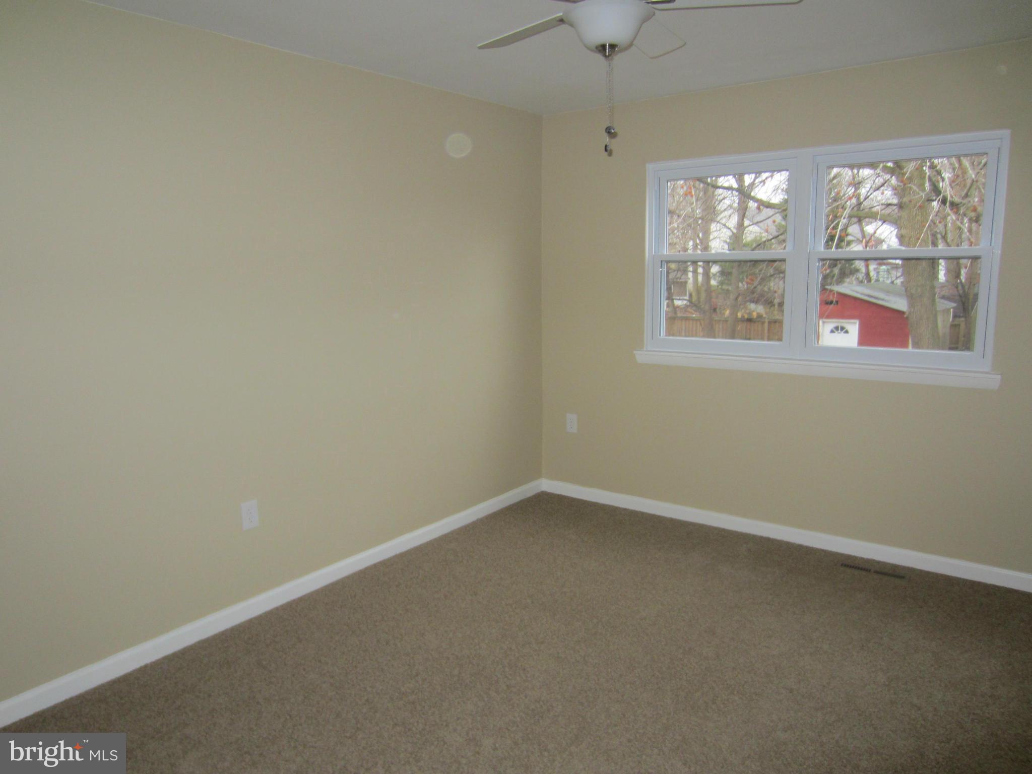 418 Laburnum Road Edgewood, MD 21040 - Photo 11 of 27 an empty room with windows and window