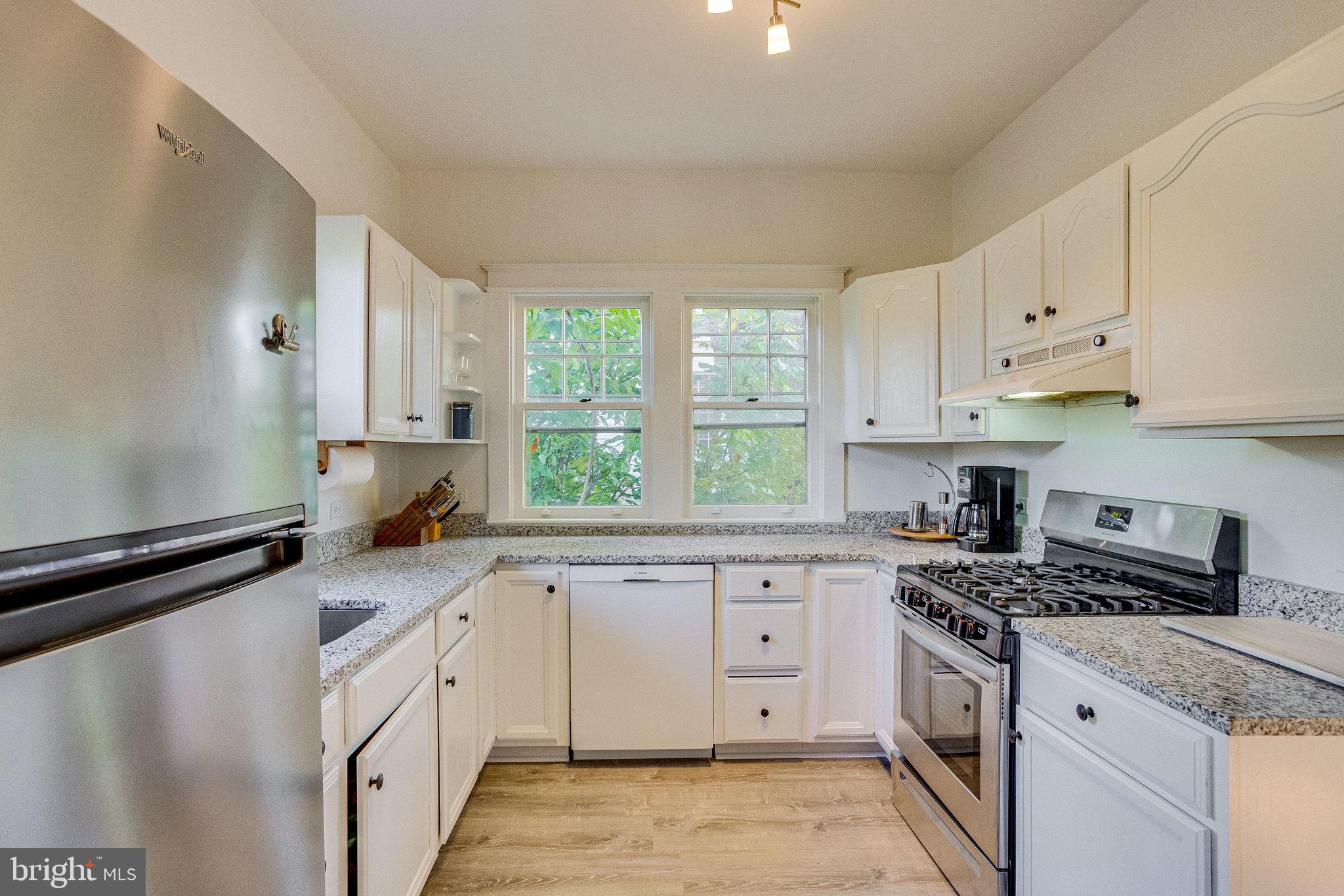 9011 Colesville Road Silver Spring, MD 20910 - Photo 16 of 28