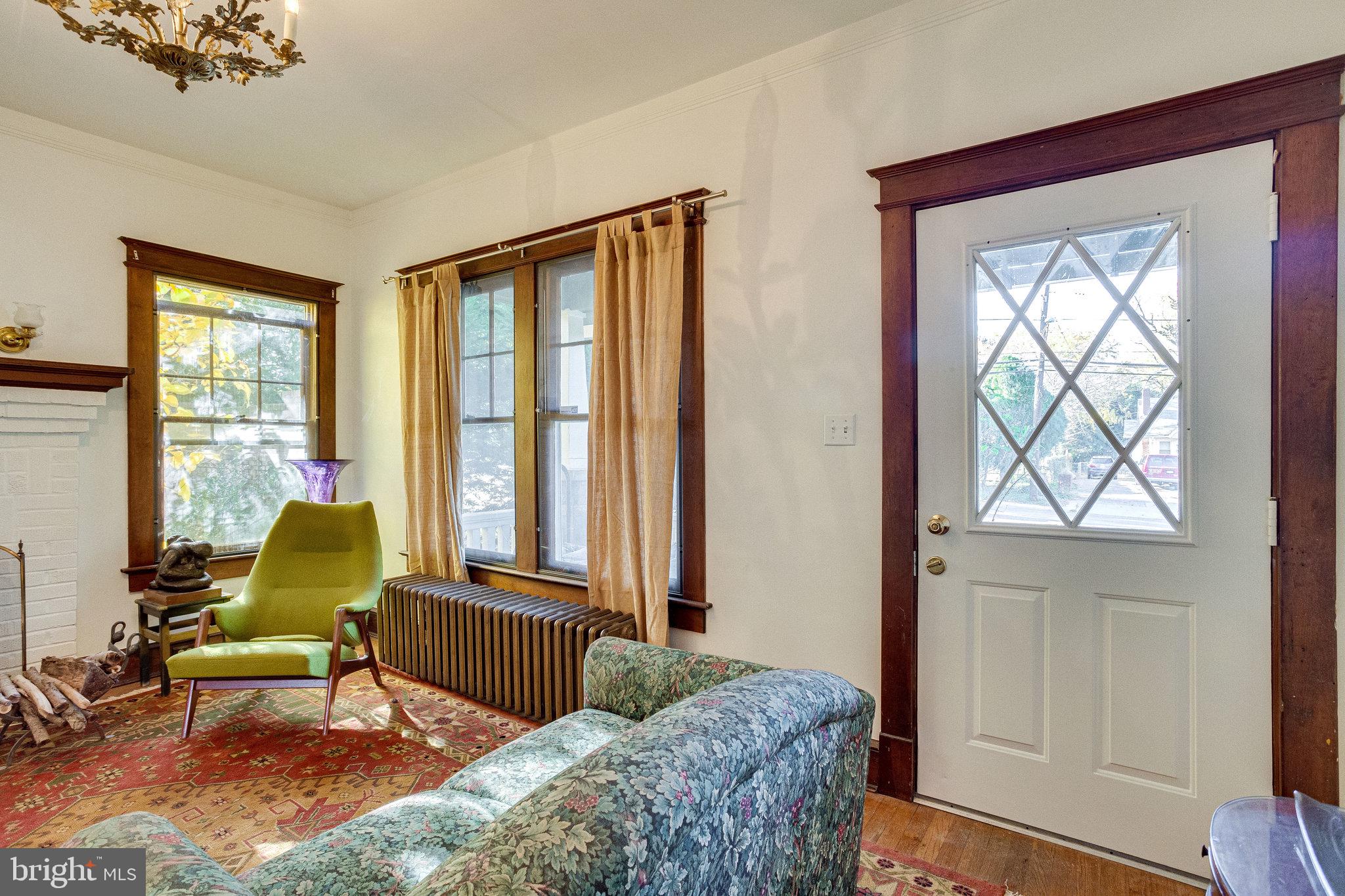 9011 Colesville Road Silver Spring, MD 20910 - Photo 5 of 28