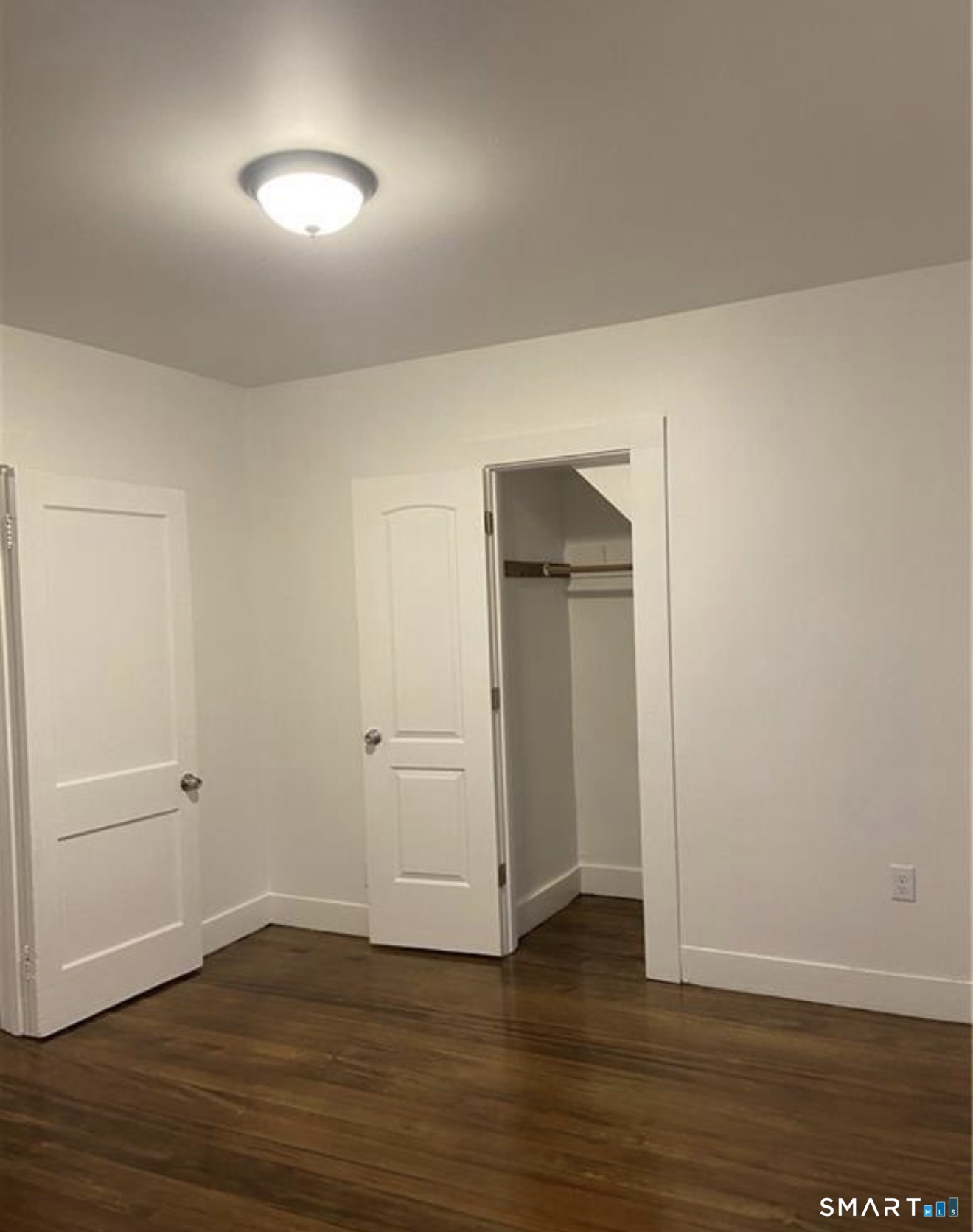 31 Winthrop Street Meriden, CT 06451 - Photo 5 of 8