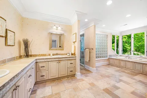 $2,600,000 | 12906 Morehead, Chapel Hill, NC 27517