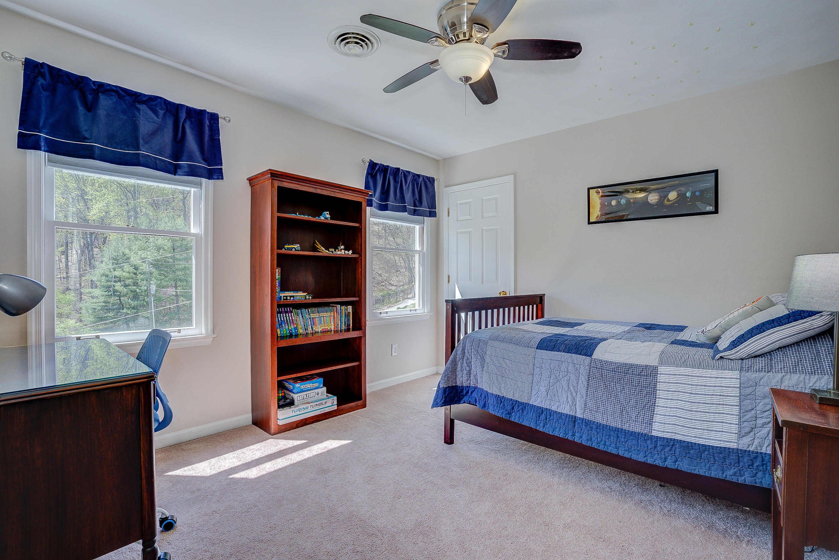 6173 Burnham Road Roanoke, VA 24018 - Photo 20 of 35 Bedroom 3