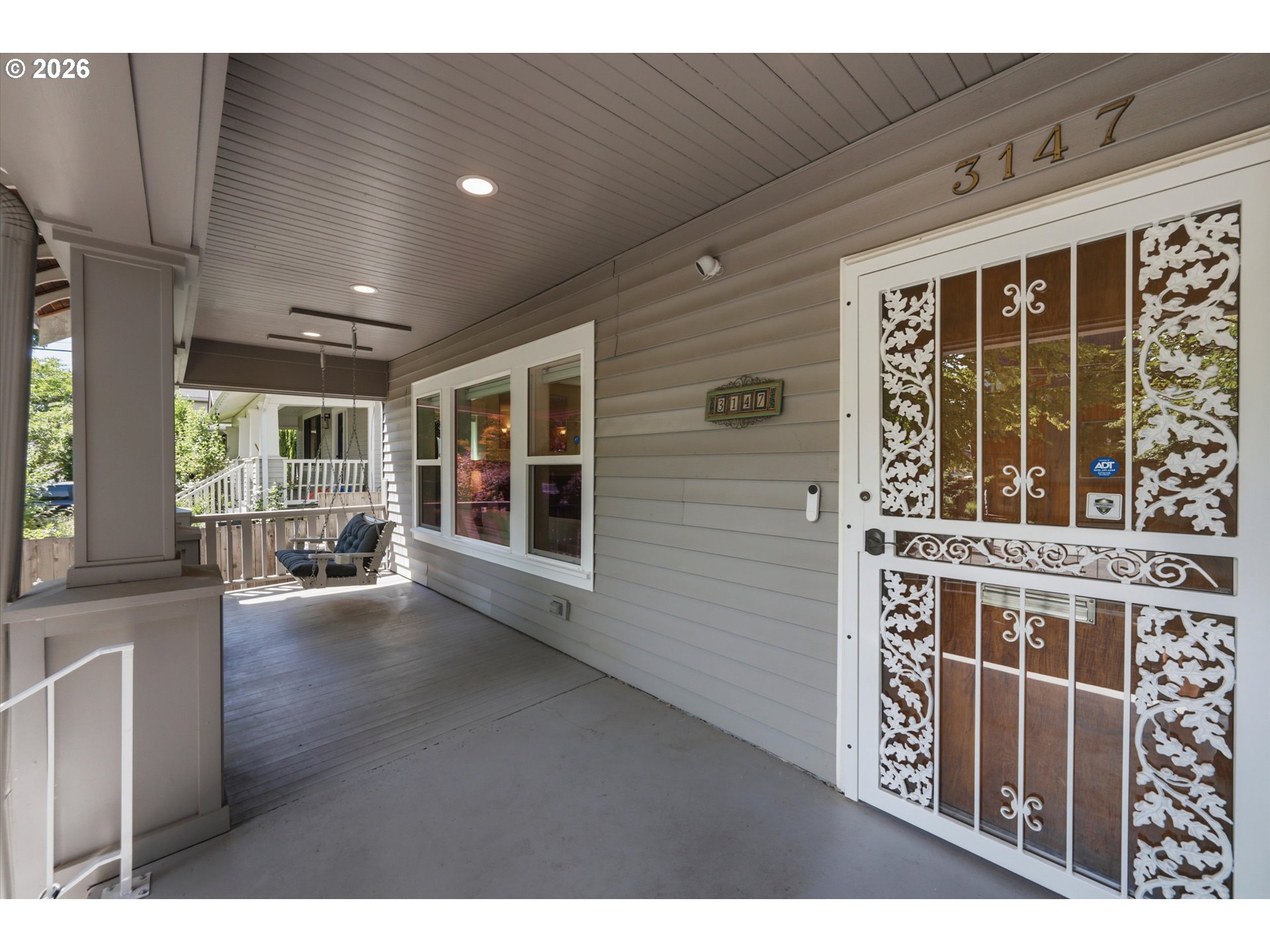 3147 Southeast Tibbetts Street Portland, OR 97202 - Photo 4 of 46