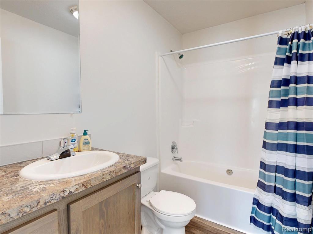 3307 Euclid Street Lupton, MI 48635 - Photo 30 of 34