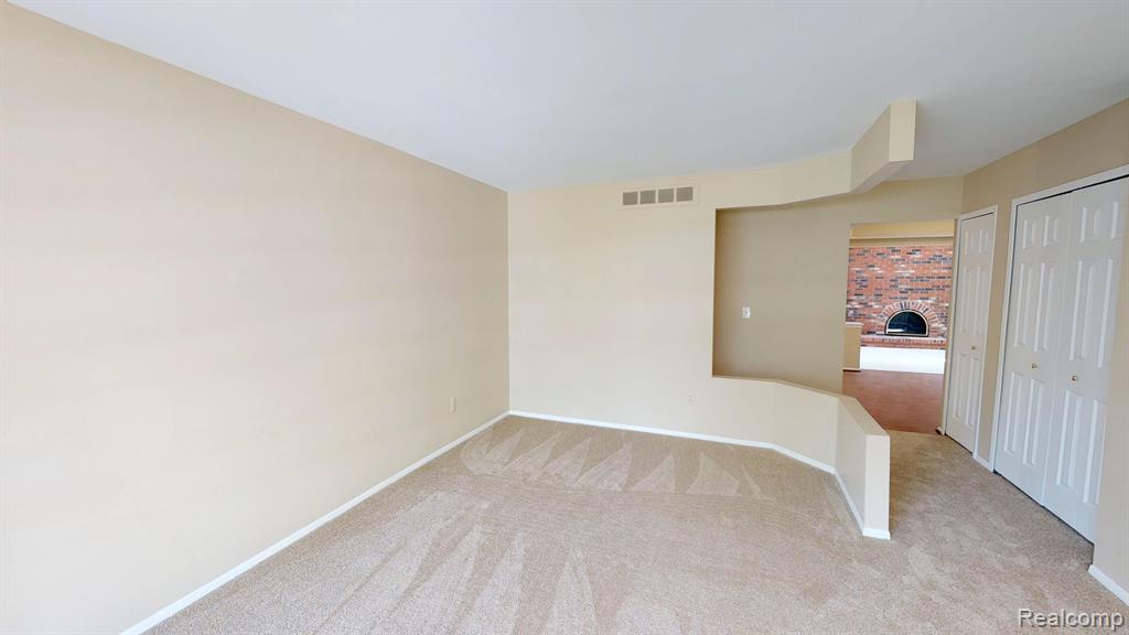 46707 Maidstone Road Canton, MI 48187 - Photo 6 of 33