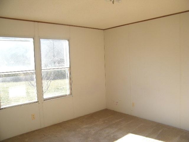 218 Morningstar Road Pioneer, TN 37847 - Photo 7 of 10 BDR1