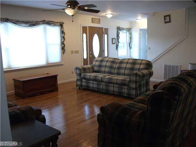 159 Foster Road Mocksville, NC 27028 - Photo 2 of 16 Living Room.