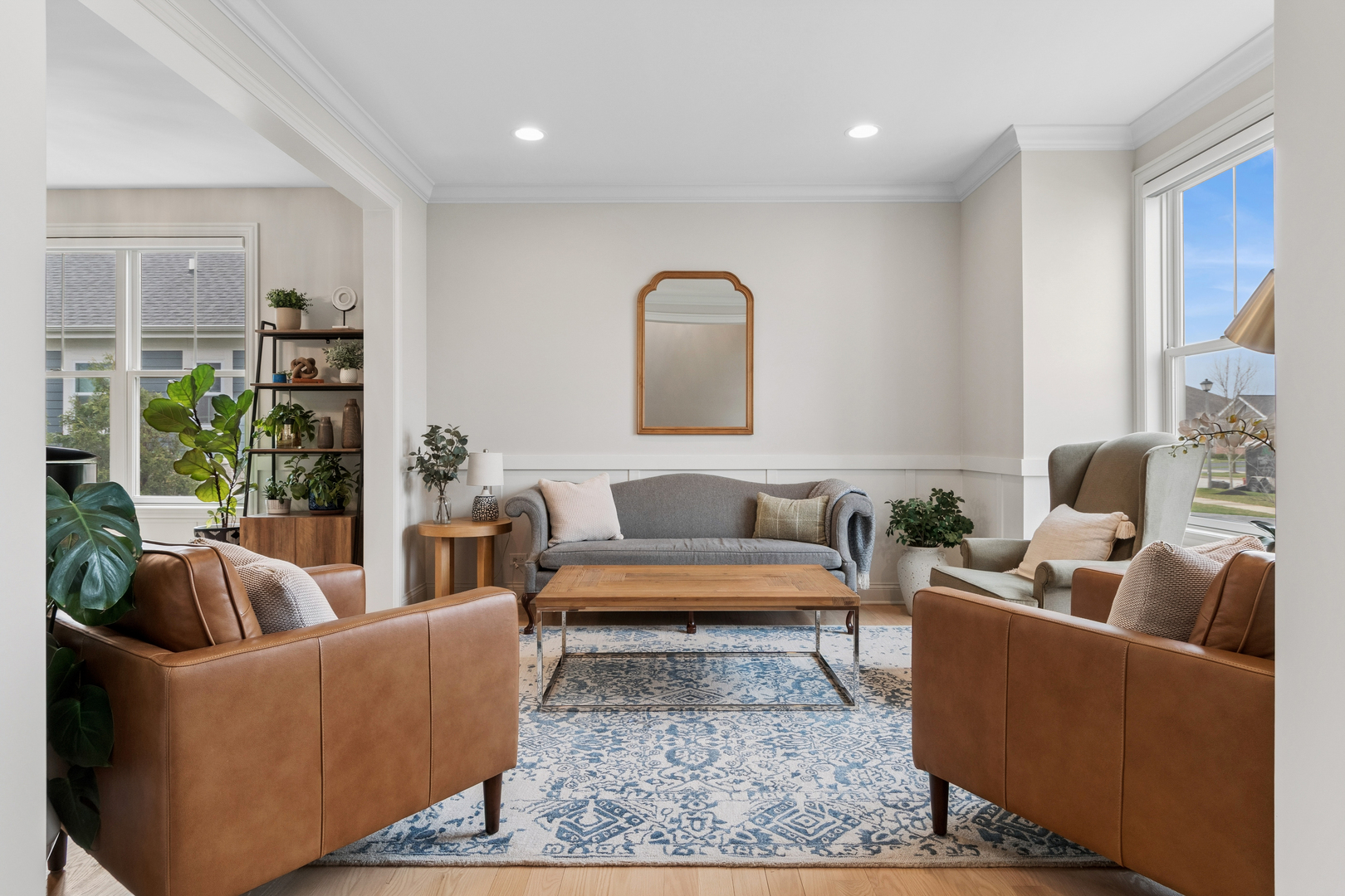 1759 Provenance Way Northbrook, IL 60062 - Photo 3 of 38 a living room with furniture and a potted plant