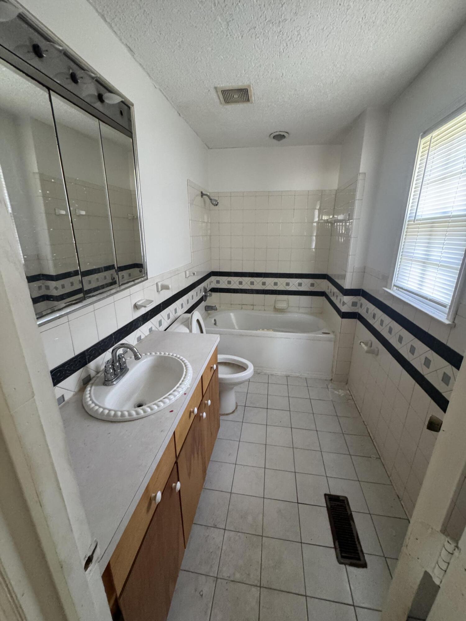 829 Legare Street Sumter, SC 29150 - Photo 18 of 21