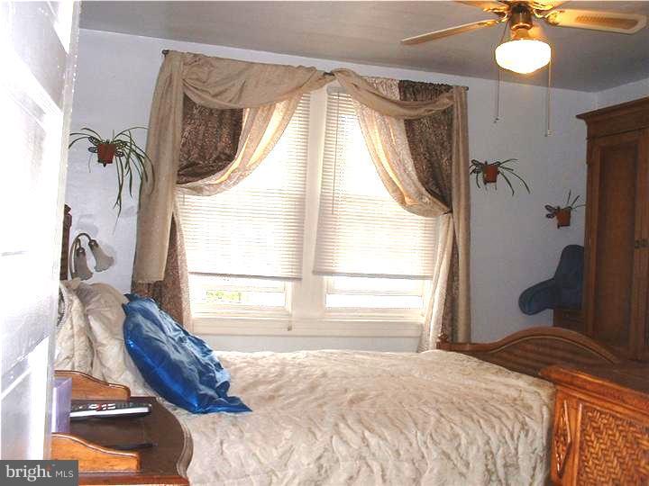 115 Englewood Road Upper Darby, PA 19082 - Photo 15 of 20