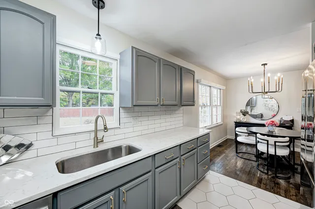 $379,900 | 11090 Willowmere Drive, Carmel, IN 46280