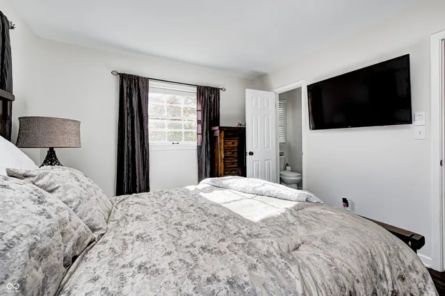 $379,900 | 11090 Willowmere Drive, Carmel, IN 46280