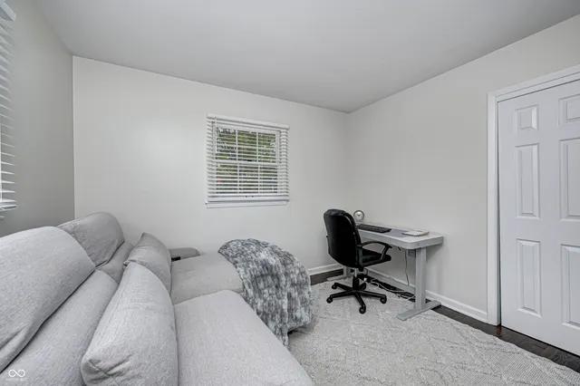 $379,900 | 11090 Willowmere Drive, Carmel, IN 46280