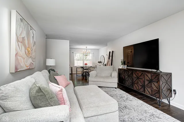 $379,900 | 11090 Willowmere Drive, Carmel, IN 46280