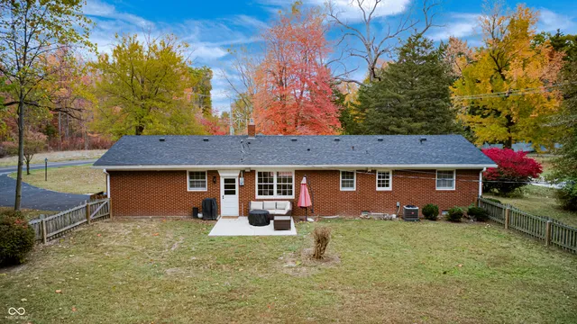 $379,900 | 11090 Willowmere Drive, Carmel, IN 46280