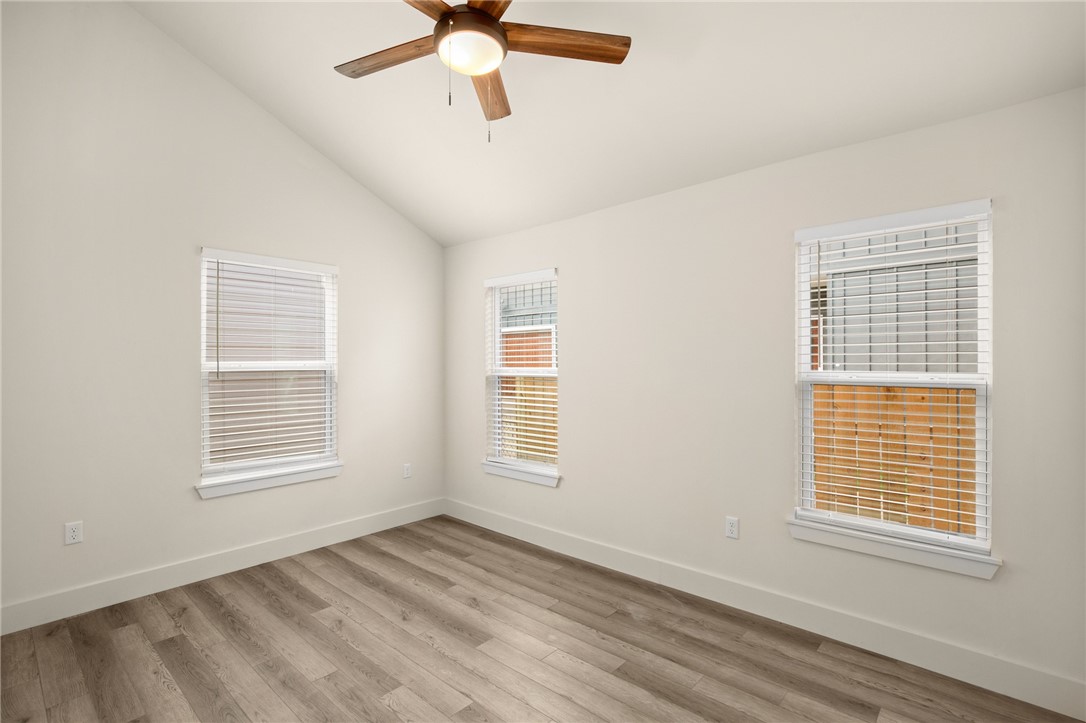 5405 Joe Sayers Avenue, Unit A Austin, TX 78756 - Photo 16 of 21