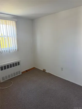 $2,400 | 31 Lenox Avenue, Westbury, NY 11590