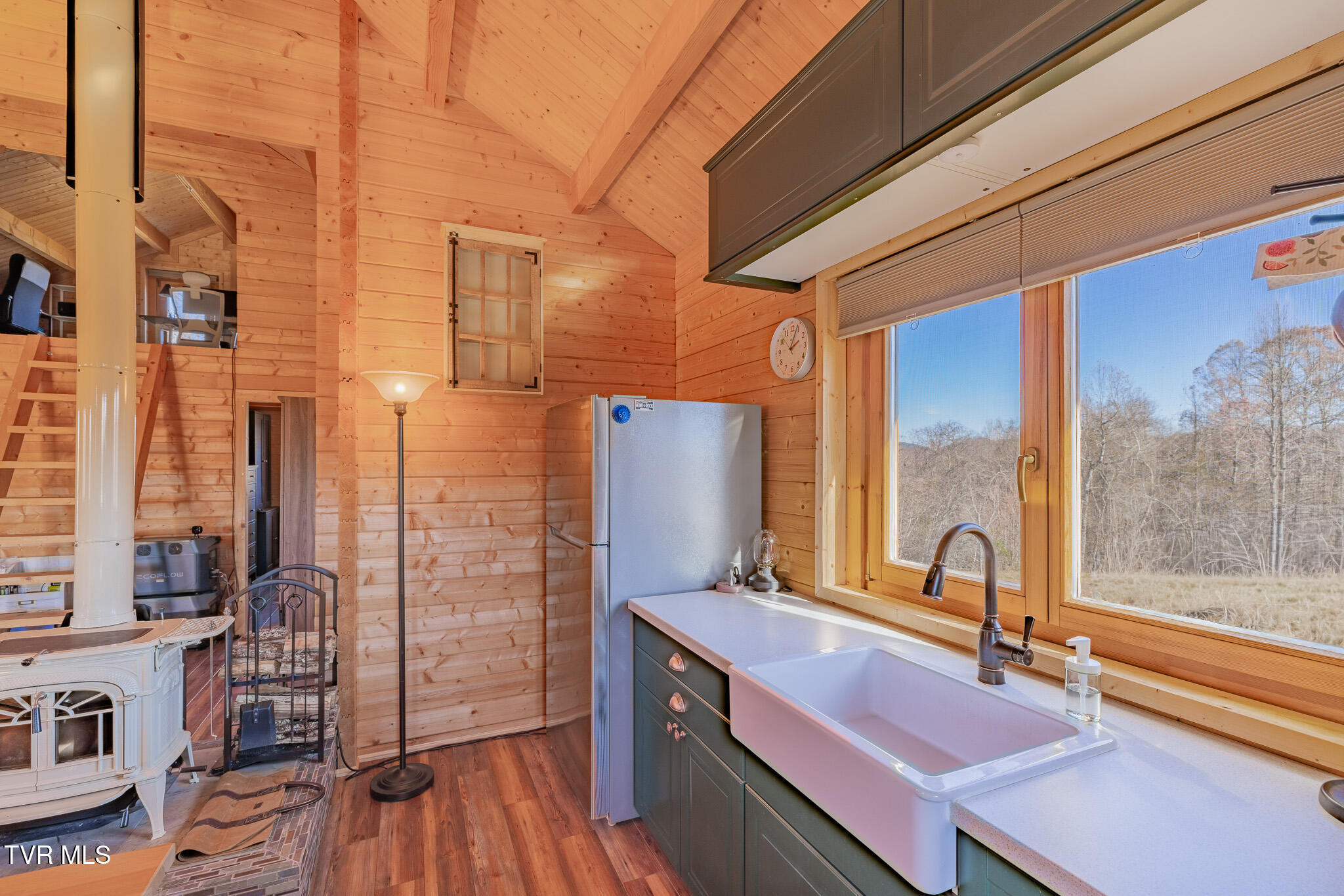 642 Copper Ridge Road Eidson, TN 37731 - Photo 7 of 41 1R9A1110-HDR-2