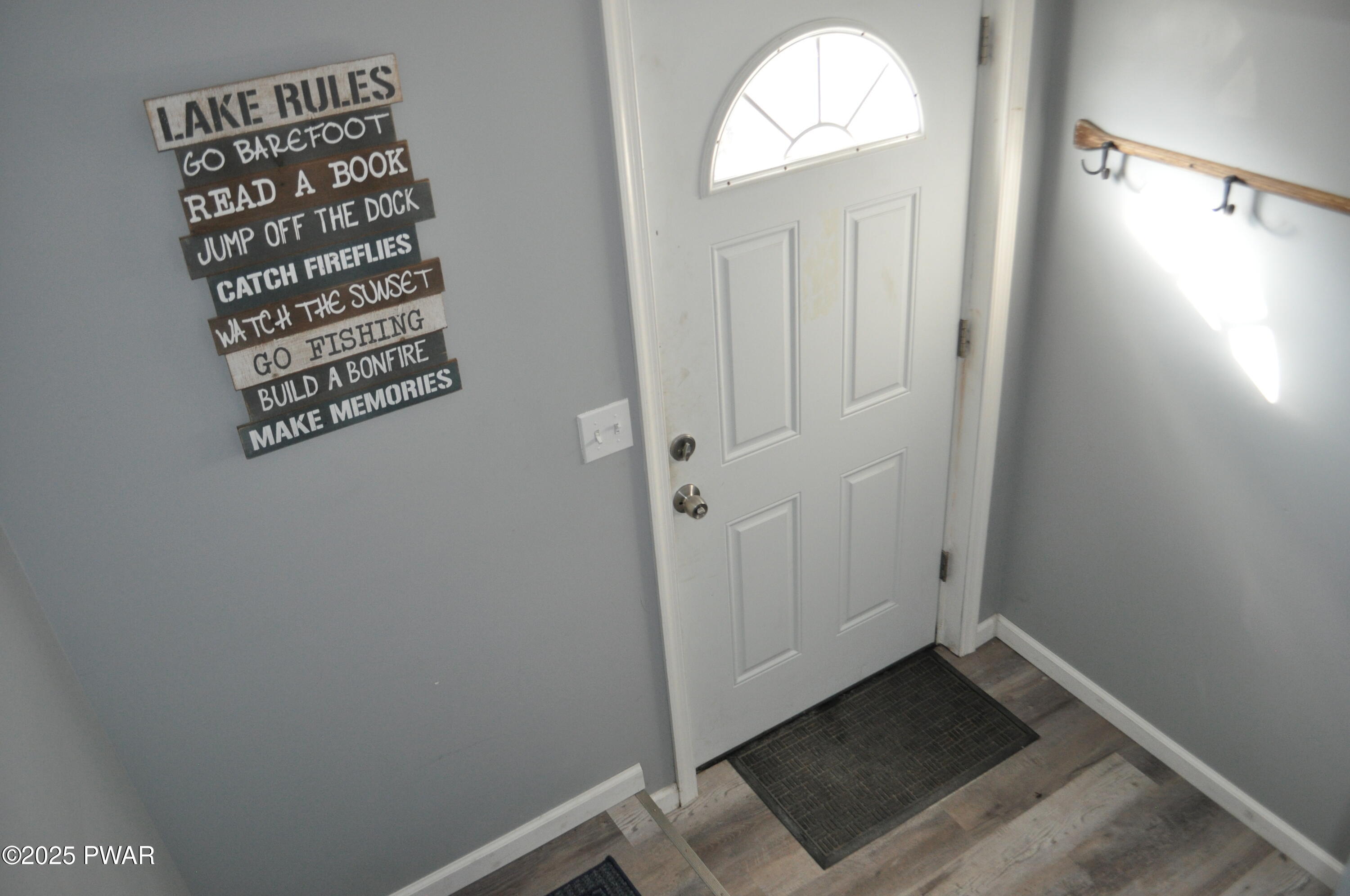 25 Lizzy Lane, Unit 2 Waymart, PA 18472 - Photo 2 of 31