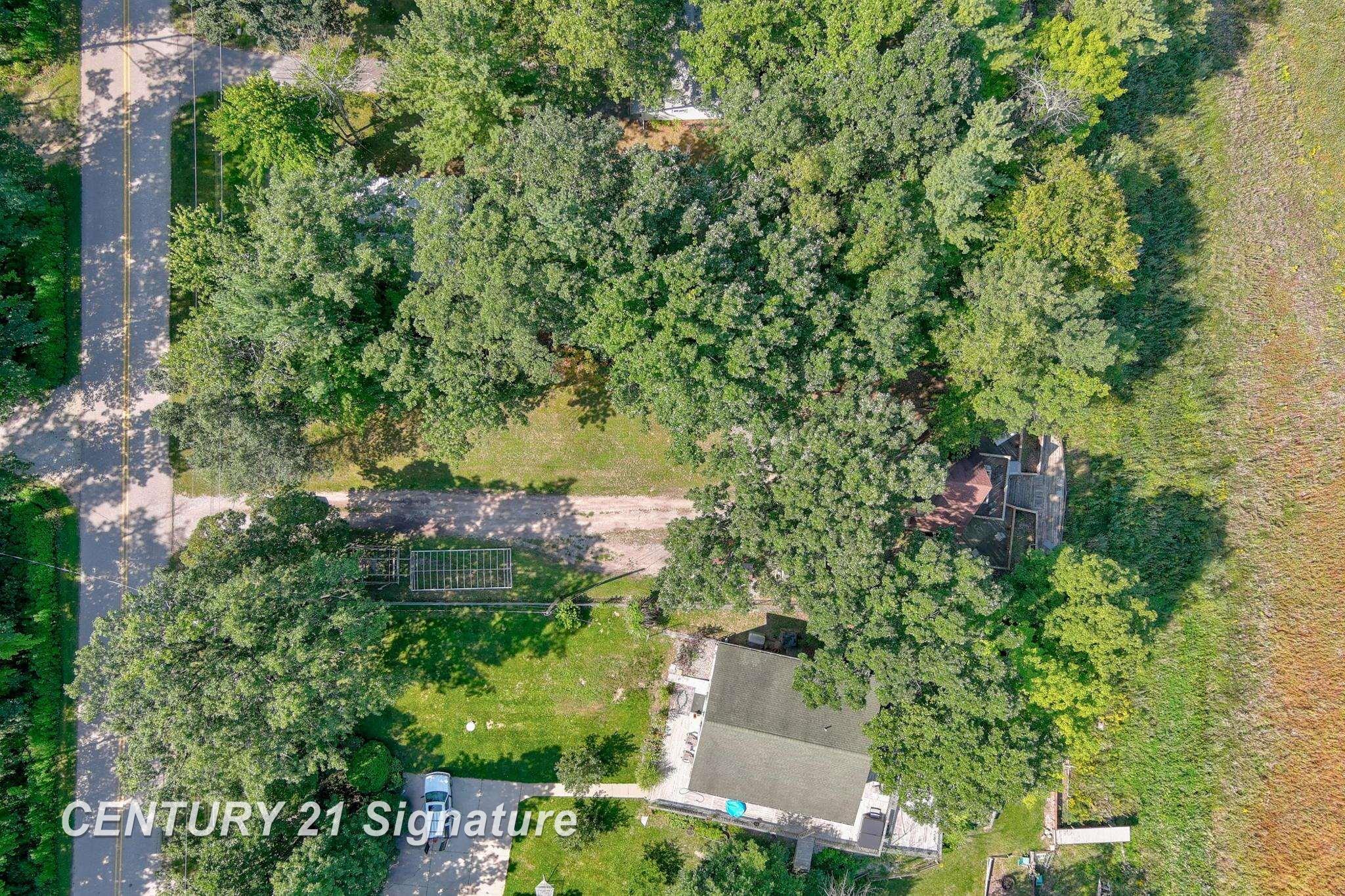 5201 Oakridge Road Beaverton, MI 48612 - Photo 45 of 49