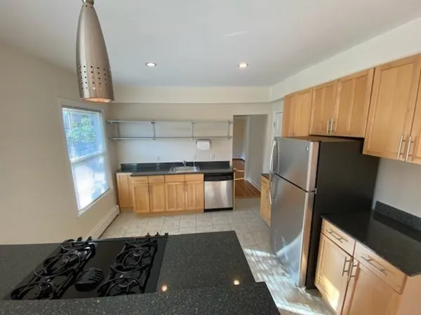 $725,000 | 5 Brewer Street, Unit 5, Cambridge, MA 02138