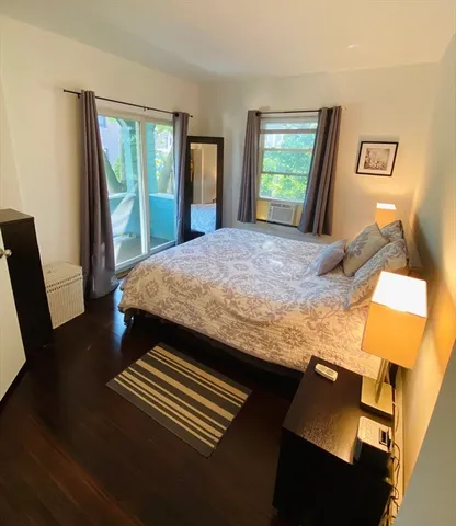 $725,000 | 5 Brewer Street, Unit 5, Cambridge, MA 02138