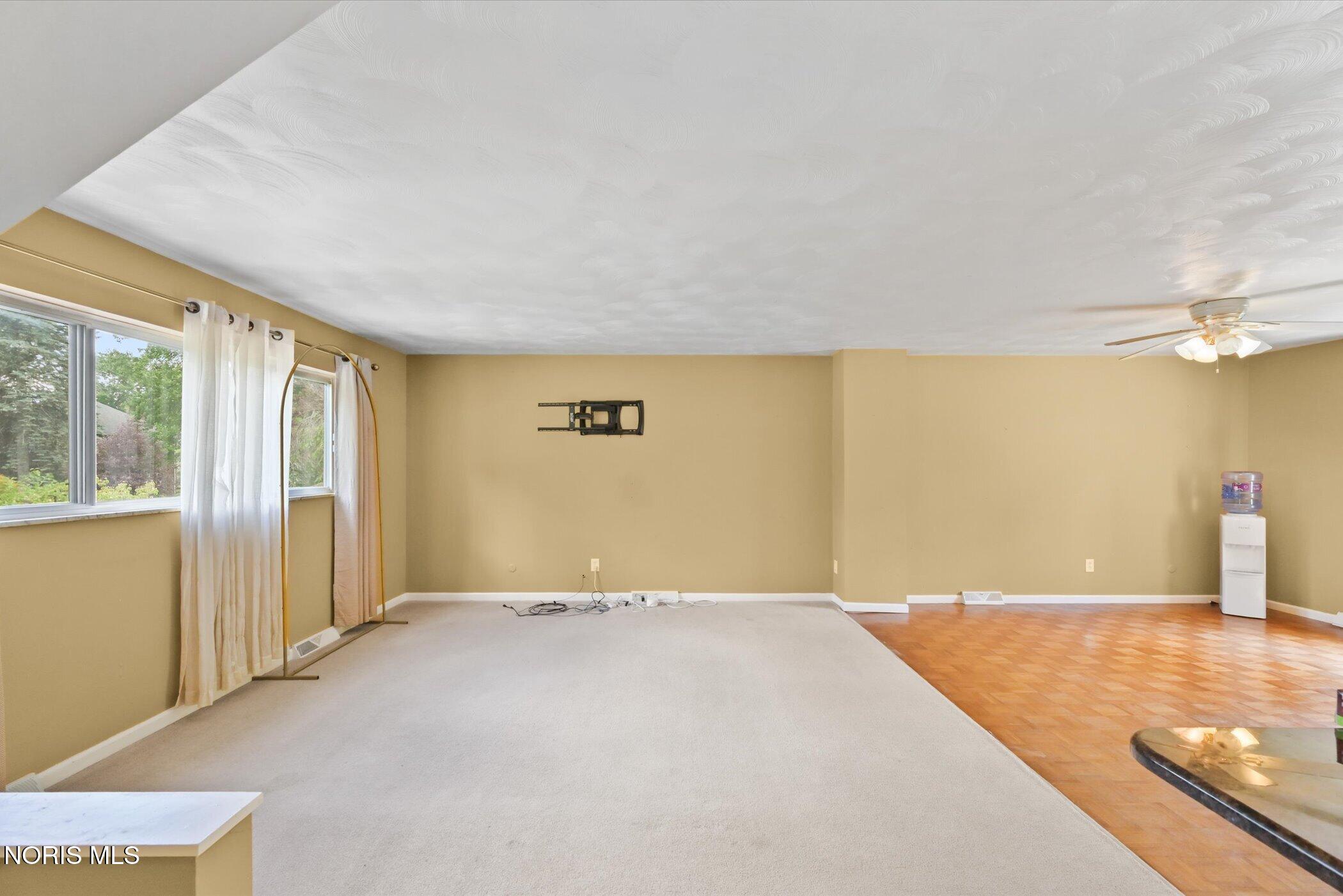 2459 Goddard Road Toledo, OH 43606 - Photo 8 of 38 Gallery Image 8