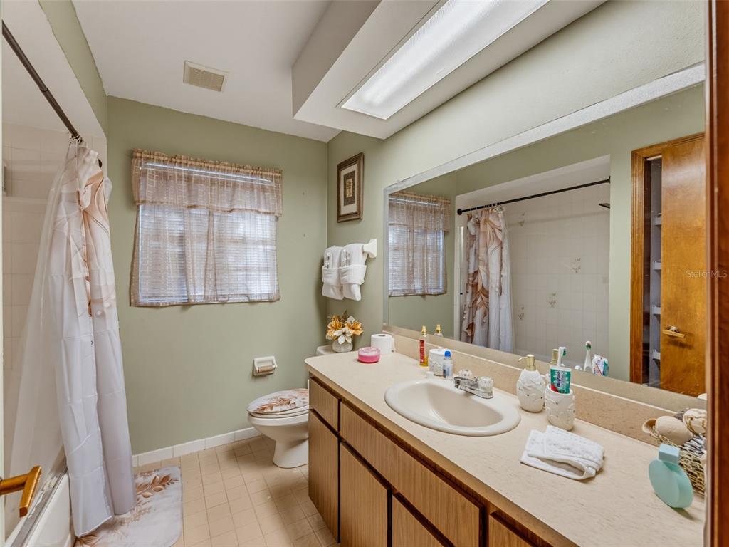 5405 Frost Road Spring Hill, FL 34606 - Photo 19 of 49