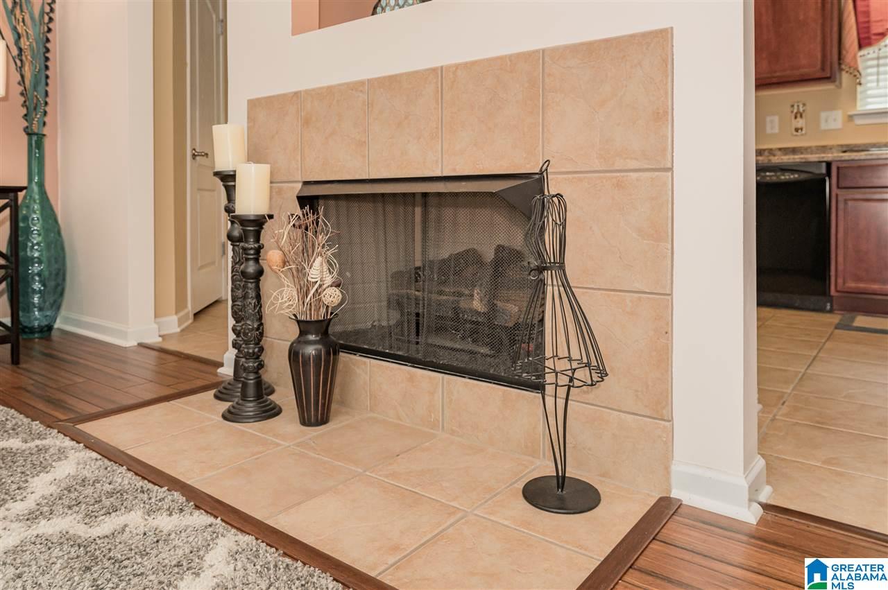 153 Highview Cove Pelham, AL 35124 - Photo 4 of 39
